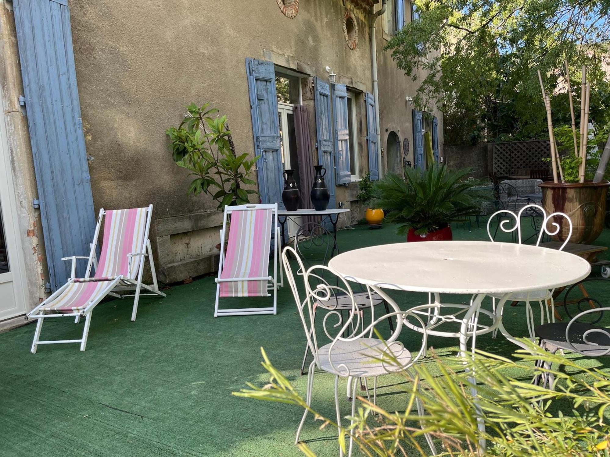 Les Dames De Saint Florent Bagian luar foto